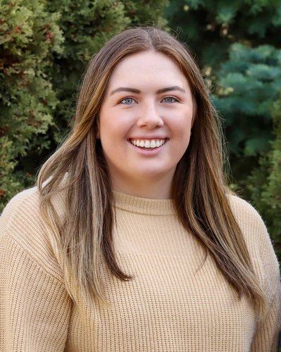 Michaela Sumnicht, DVM